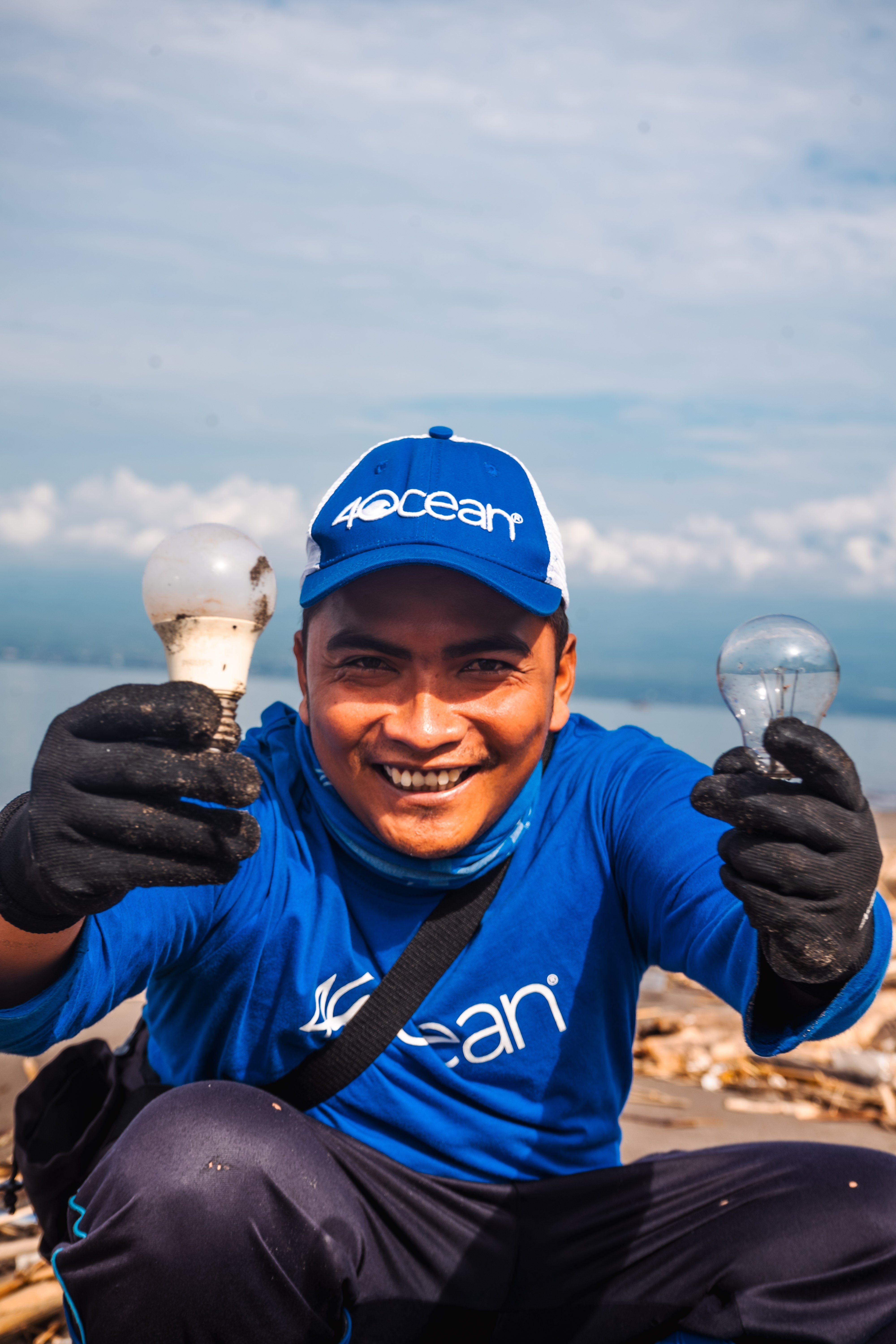 Klatakan Beach Cleanup: Fighting Waste, Protecting Nature