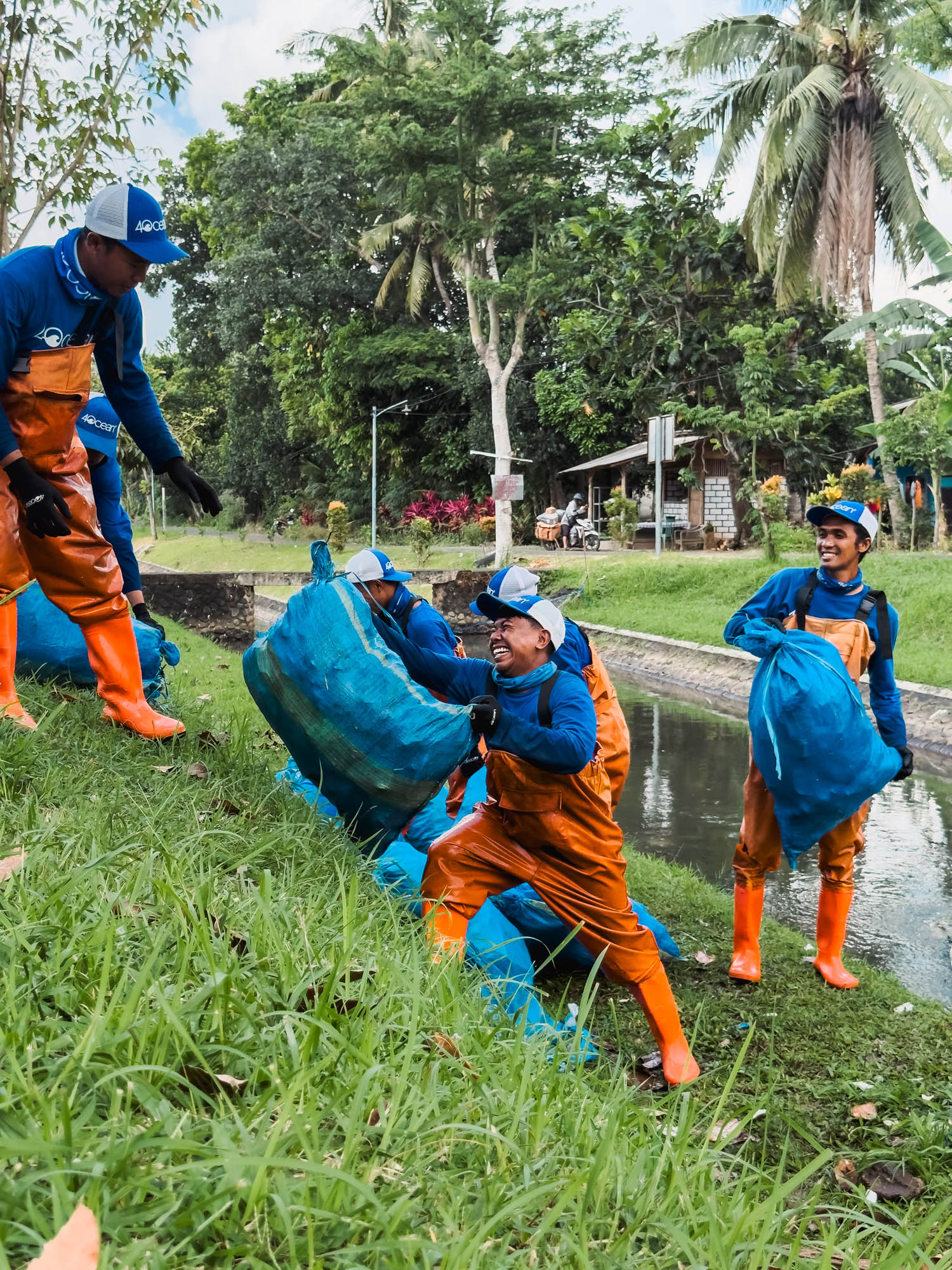 Stopping River Waste at Yosomulyo Riverboom