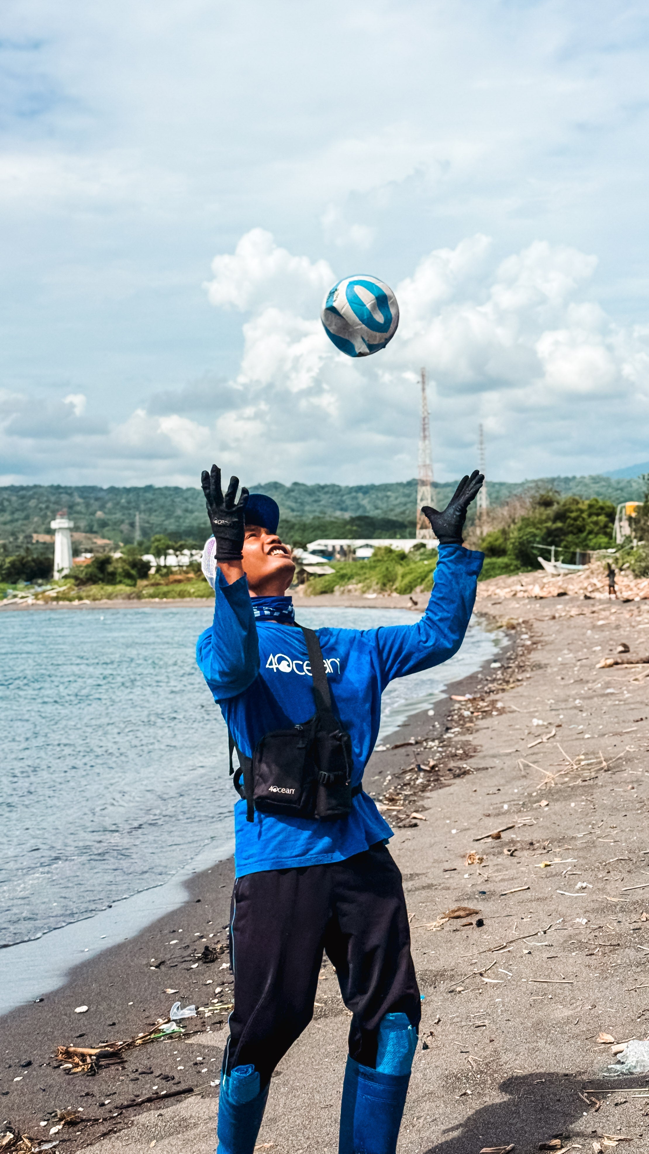 Tanjungan Beach Cleanup Supported by ID&C Band