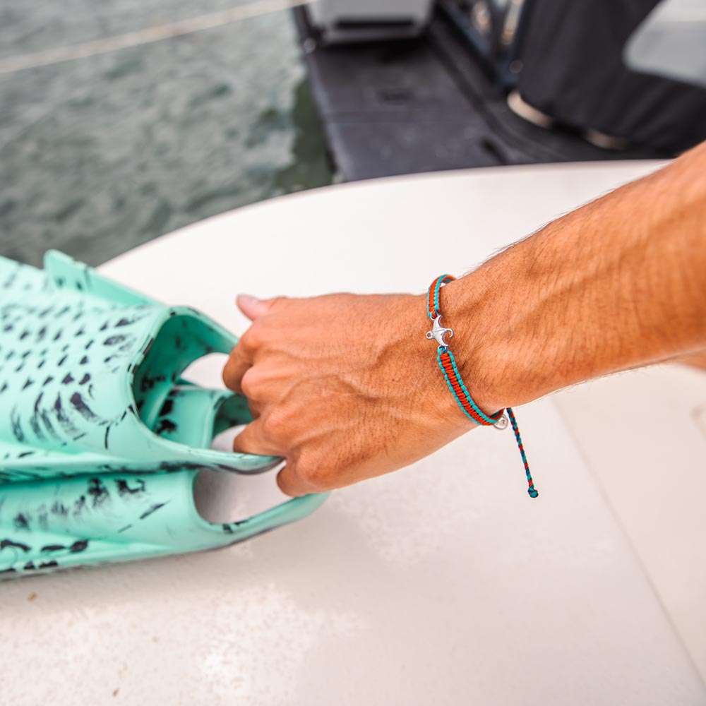 2025 Manta Ray Bracelet | Limited Edition | 4ocean Bracelet of the Month