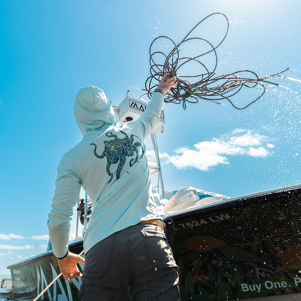 4ocean Quick Strike Premium Hoodie - Women's