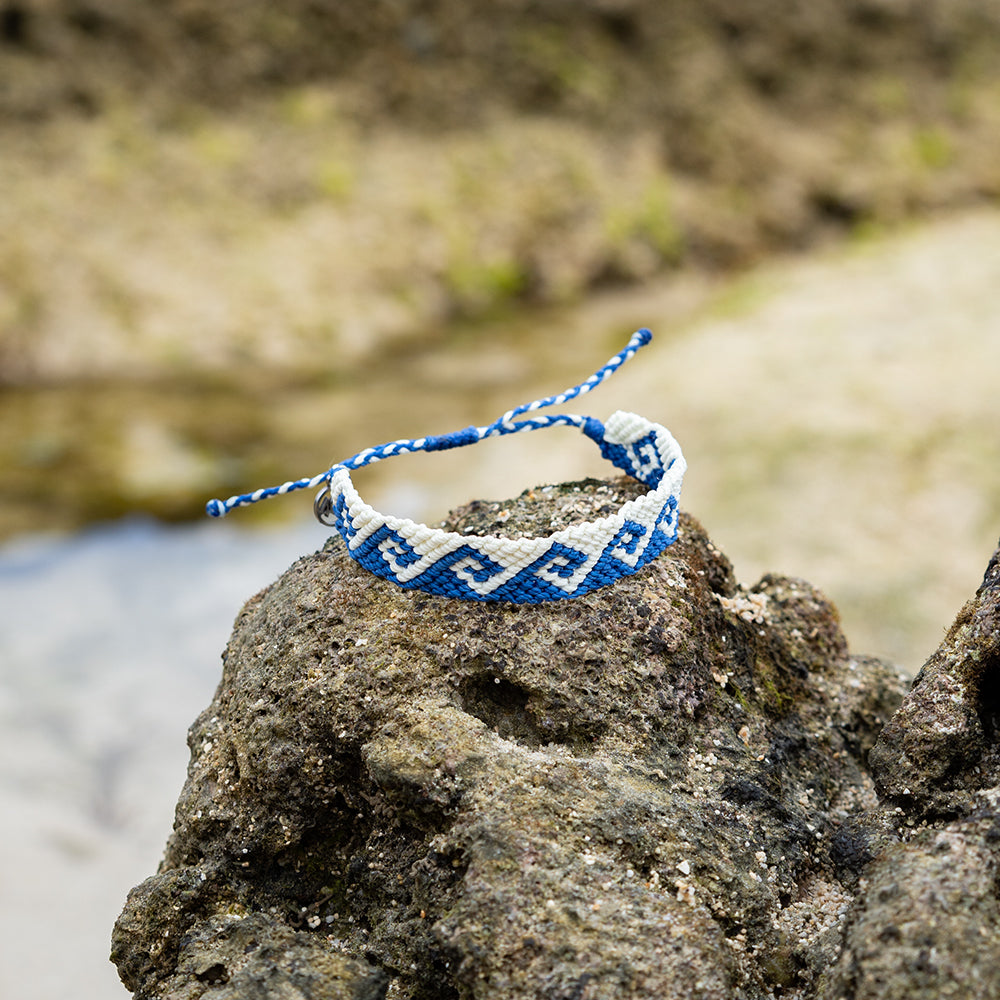 Glow-in-the-Dark Deep Sea Wave Bracelet