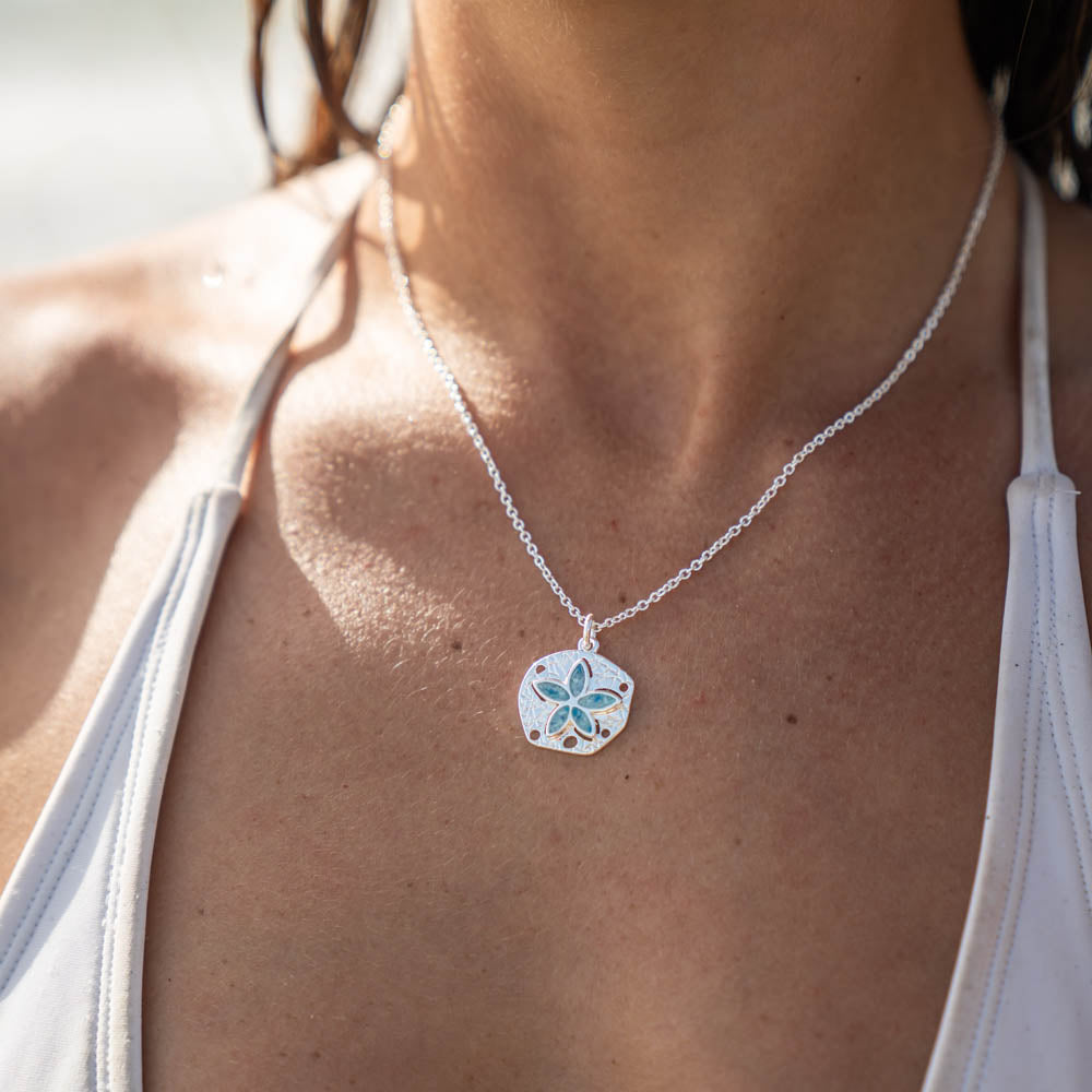 4ocean x Dune Explorer Sand Dollar Necklace - Silver - Hawaii Blue