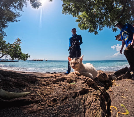 Education on Ghost Nets and Underwater Cleanup by the Team at Bangsring Beach