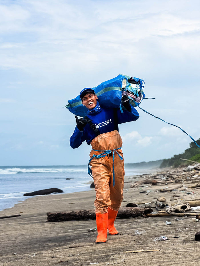 Restoring Trianggulasi Beach Supported by Oingo