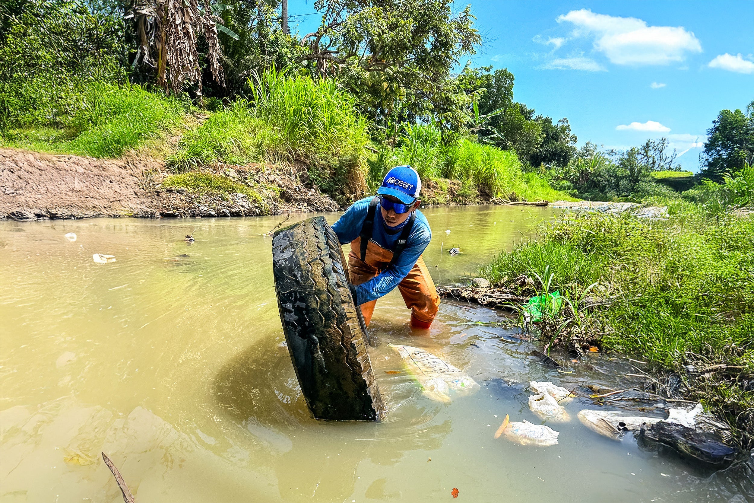 Cleaning Tukadaya River, One Tire at a Time