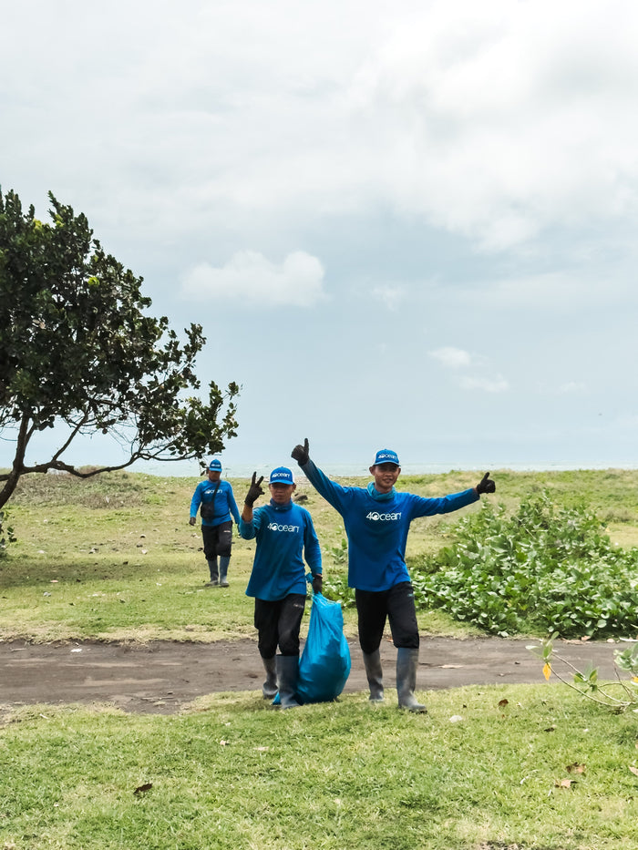 Sea-Doo Supports 4ocean Java Beach Team Cleanup at Lampon Beach