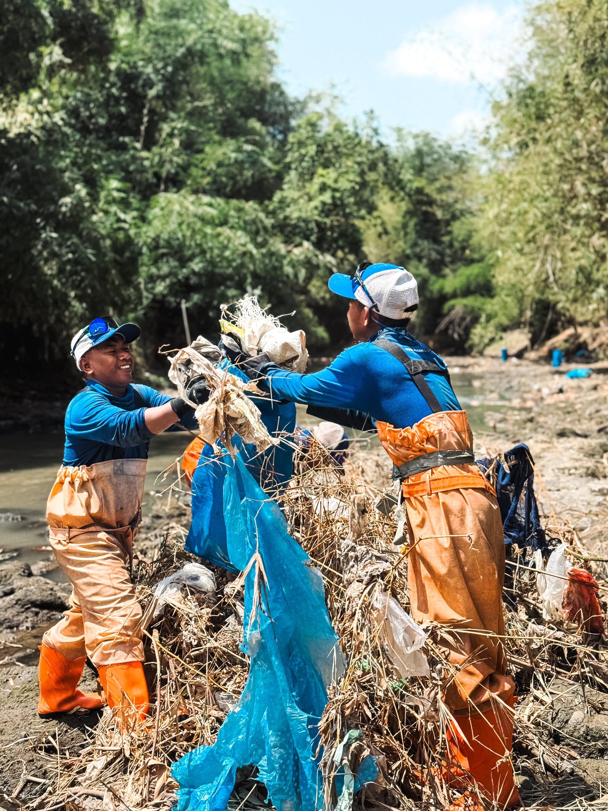 From Riverbanks to Beaches: GAP in Action Against Plastic Pollution