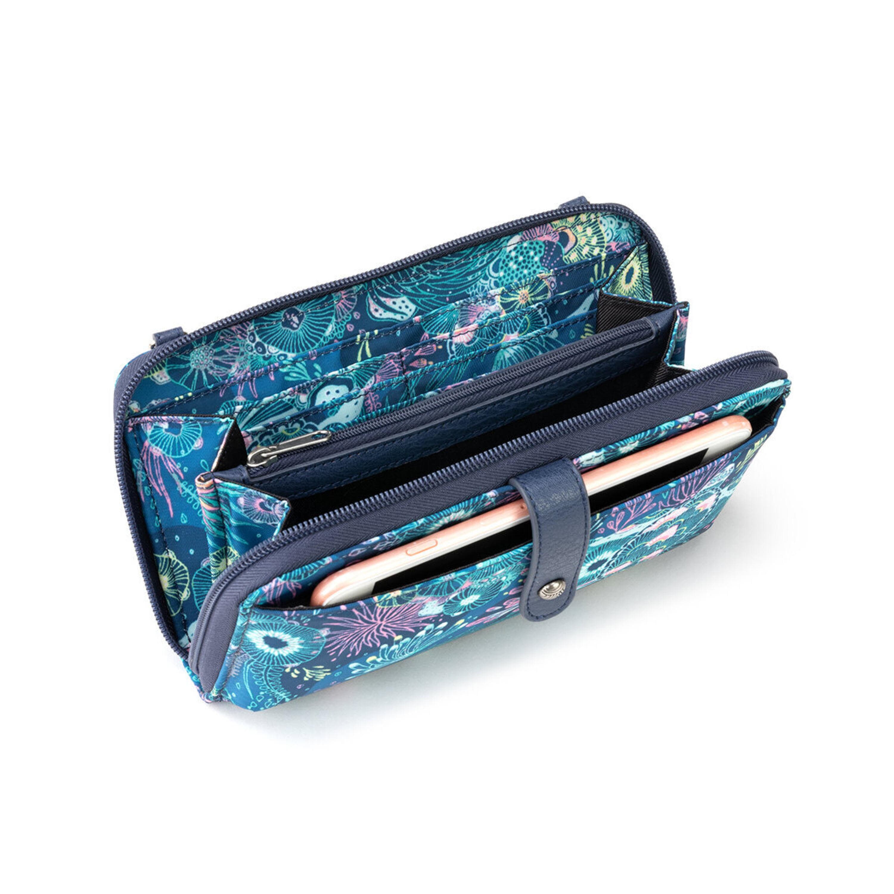 Sakroots x 4ocean Large Smartphone Crossbody