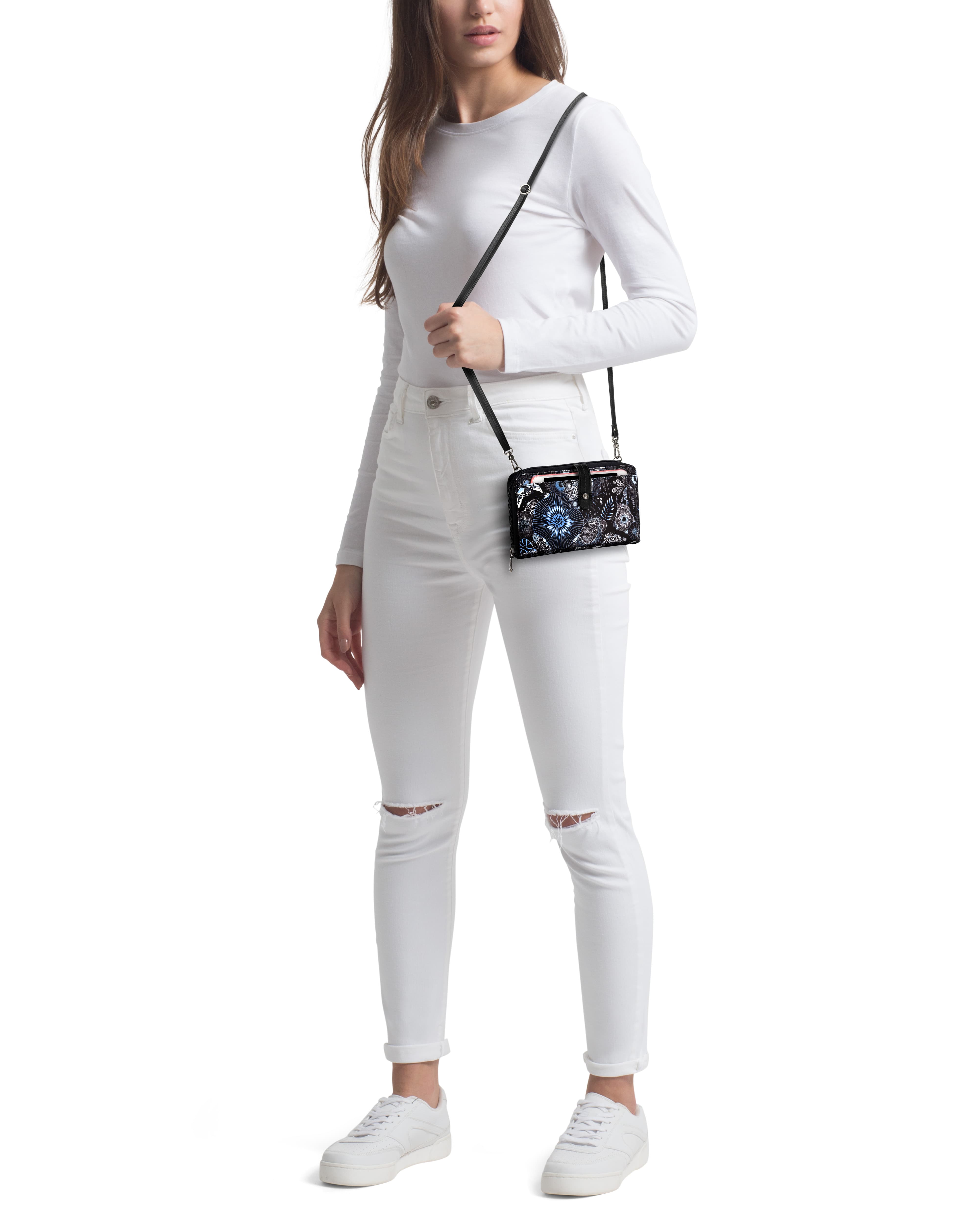 Sakroots x 4ocean Large Smartphone Crossbody