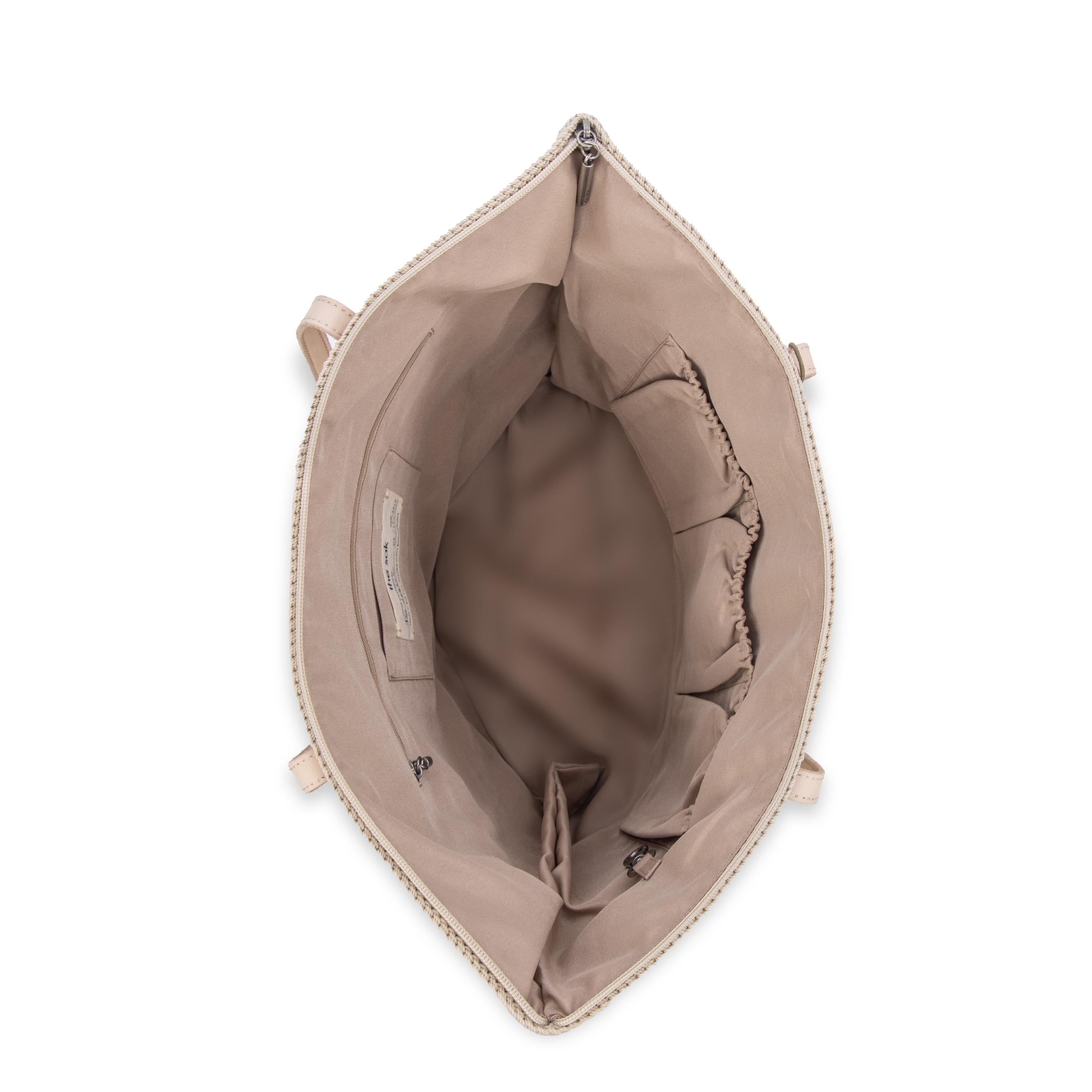 multi-pocket tote bag
