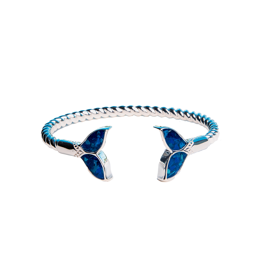 4ocean x Dune Whale Tail Cuff Bracelet