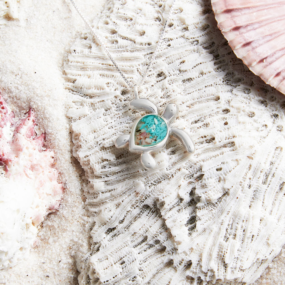 4ocean x Dune Sea Turtle Necklace