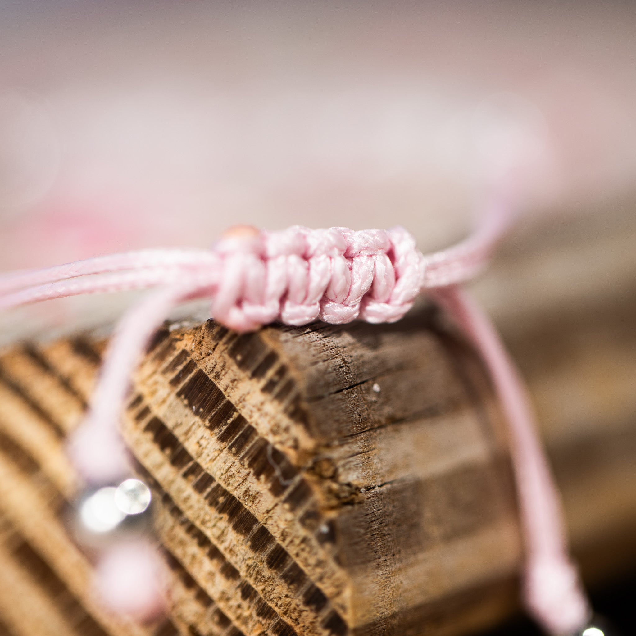 4ocean x Dune Breast Cancer Awareness Bracelet - Rose Quartz