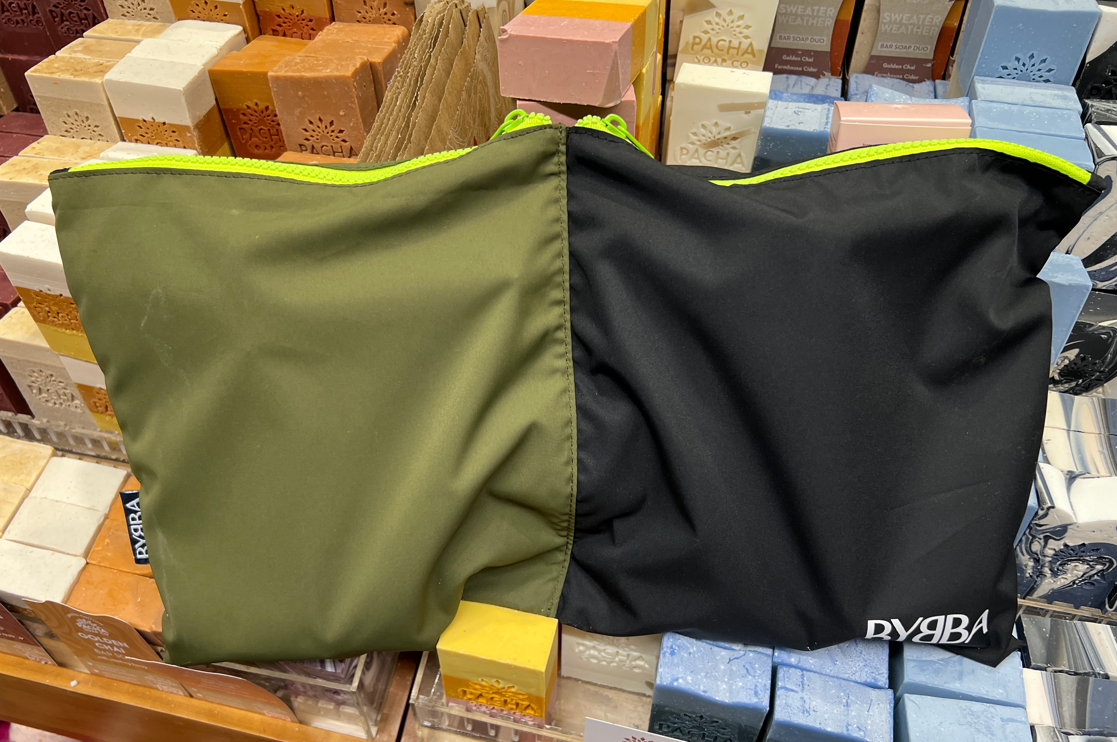 BYBBA THE DOUBLE TAKE TRAVEL BAGS // THIS-THAT