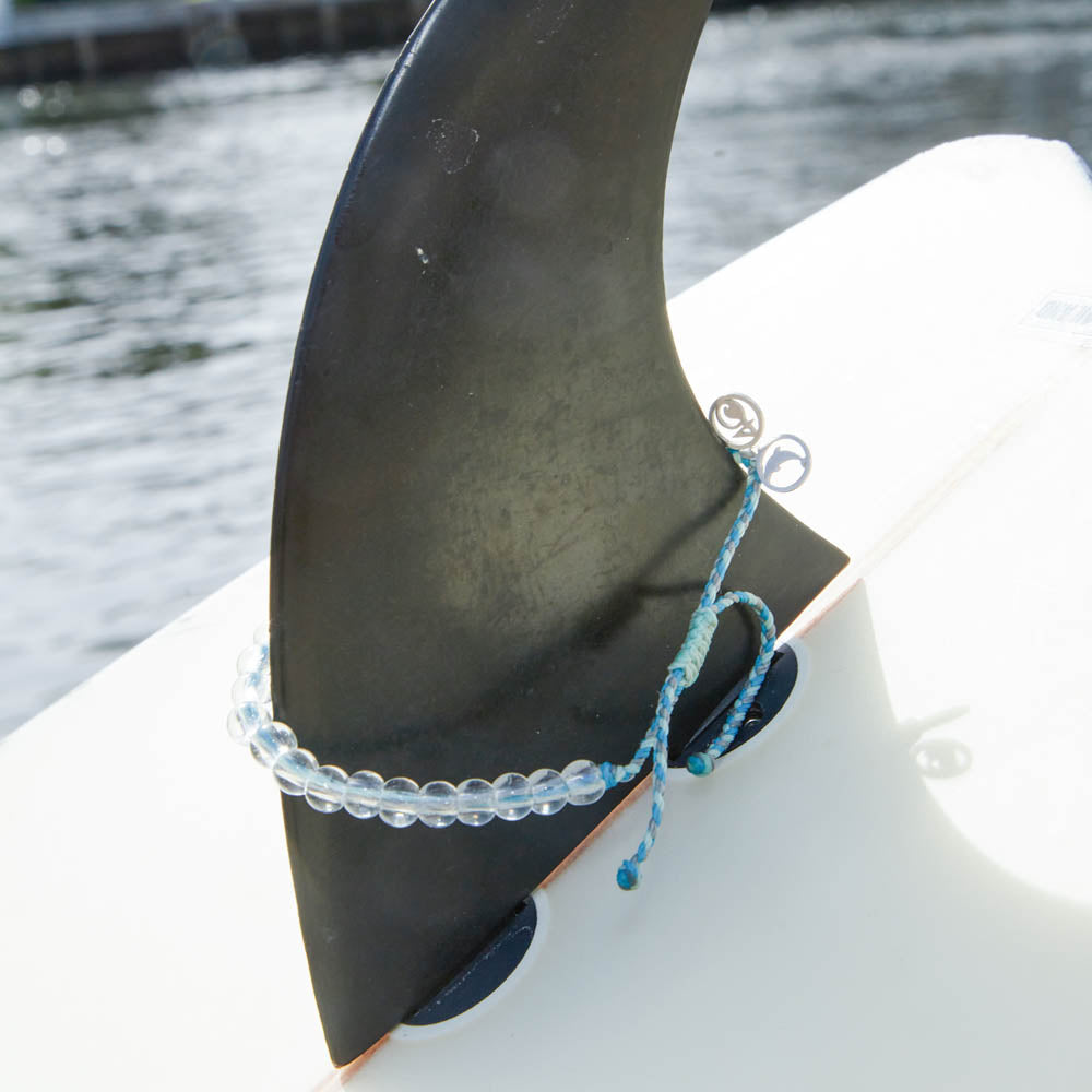 2023 Dolphin Bracelet | 4ocean Bracelet of the Month