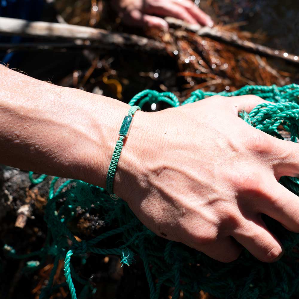 bracelet made from fishing net 4Ocean Ghost Net Bracelet (GREEN)